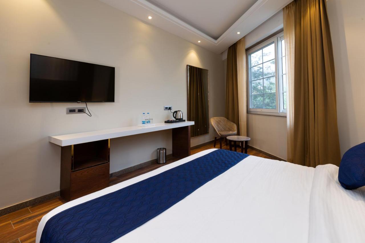 Hotel La Eden Mussoorie Exterior photo